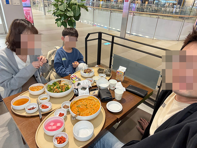 스퀘어원 본죽&비빔밥 방문인증