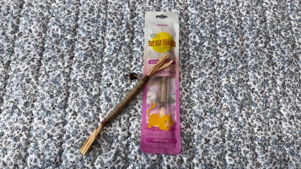 더 보양 보양묘술 마따따비 수제 장난감 구성과 패키지 전체 모습
