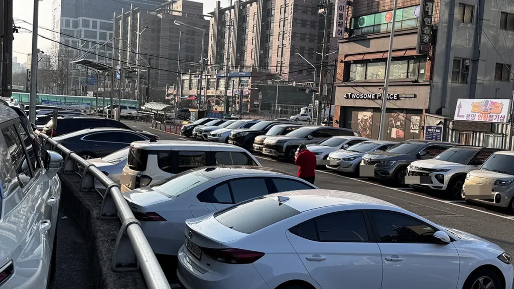 갈산역 공영주차장 위치 및 주변 도로와 상권 모습