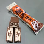핫브레이크 쫀득쿠키바 솔직 후기, 편의점 신상 초코바 맛은 어떨까 31 핫브레이크 쫀득쿠키바 단면, 마시멜로와 쿠키가 들어간 초코바